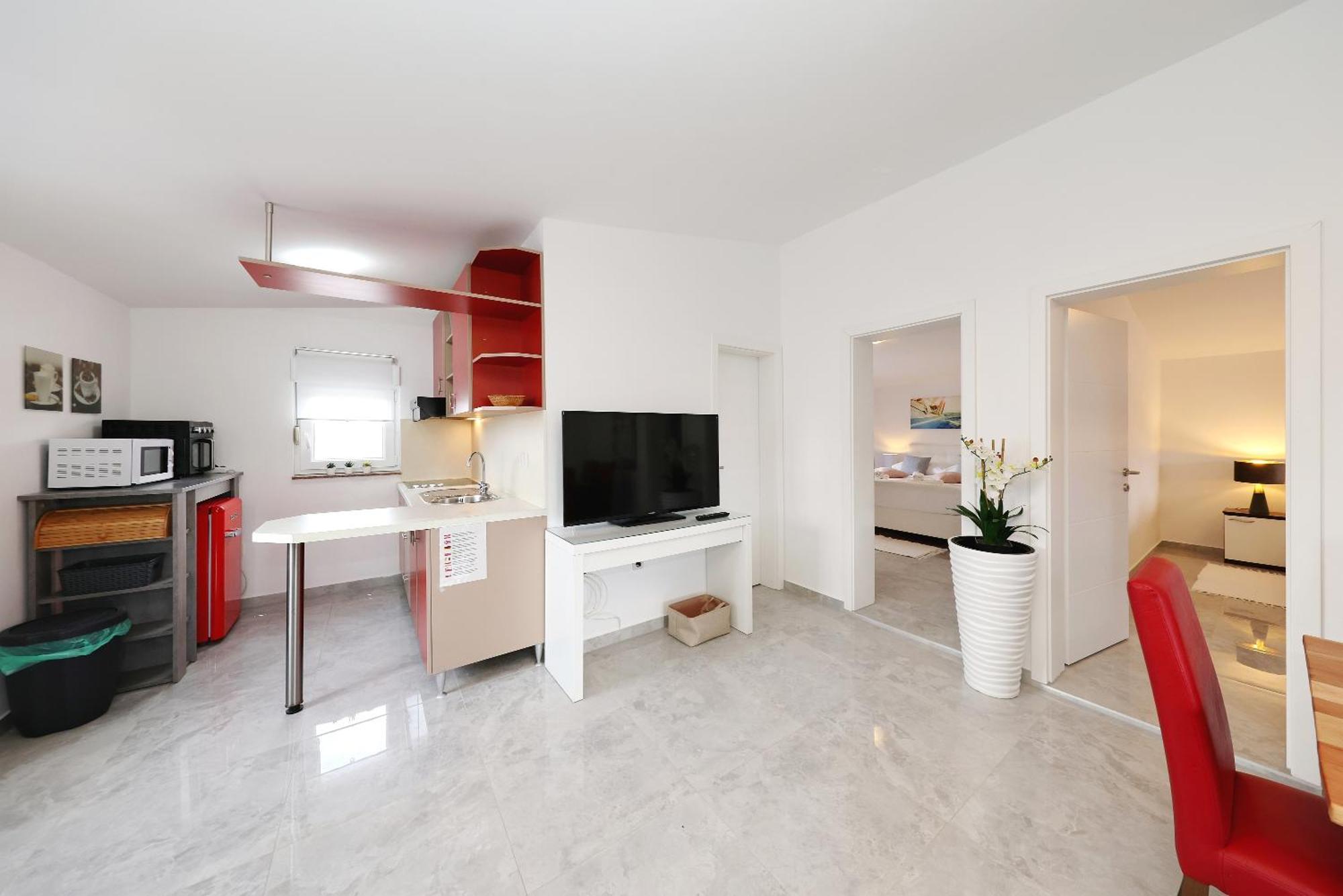 Apartments Rosini, 300M From The Beach With Shared Tavern And Bikes, Nin Esterno foto
